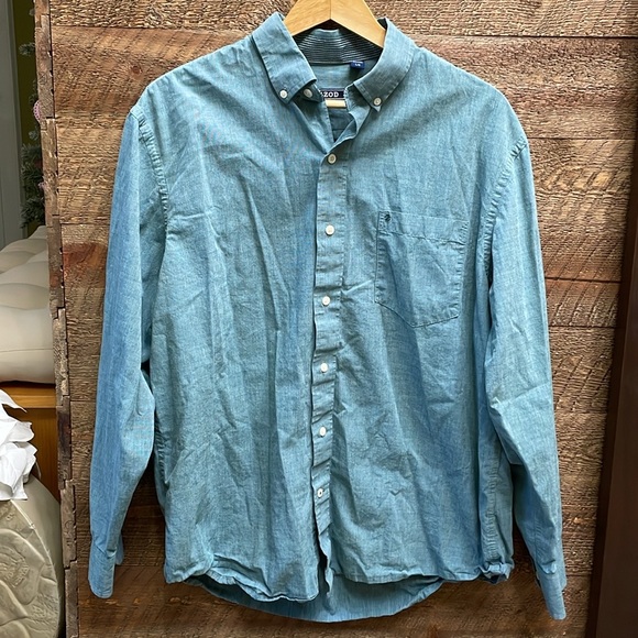 Izod Men’s Long Sleeve Button Down Shirts (Bundle of 3) Large - Picture 9 of 17